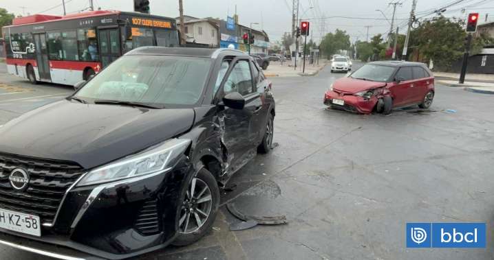 Accidente complica tránsito en corredor del transporte público de Pedro Aguirre Cerda