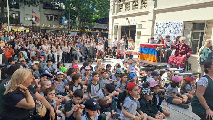 El Instituto San Gregorio El Iluminador celebró el Mes de la Cultura Armenia