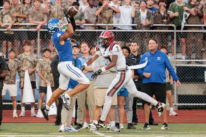 MHSAA Football: 15 undefeated teams remain in playoff picture