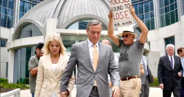 Trump to pardon Casada, Cothren