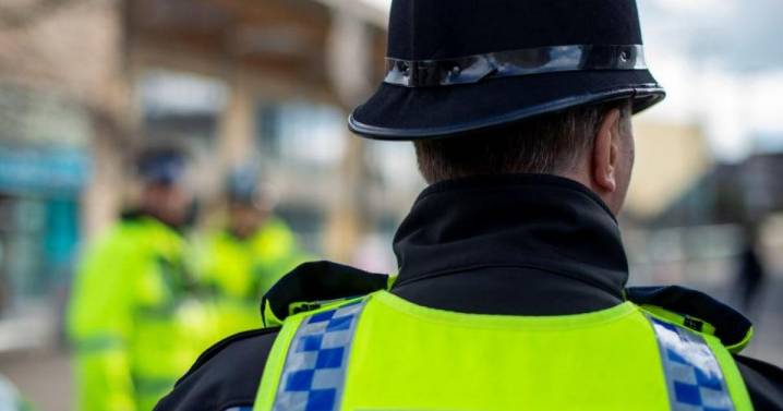 Kensal Green: Met Police officer investigated for GBH