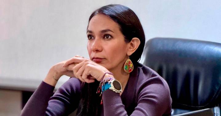 ¿Quién es Dunia Ludlow, directora del SuperISSSTE, que critica al ‘PRIAN’ y trabajó para ellos?