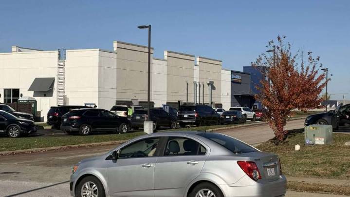 Dutch Bros Coffee opens first Springfield location