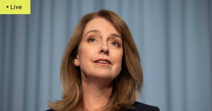 Australia news LIVE: PM arrives in South Africa for G20 summit; NSW Liberals meet to decide new leader after Speakman resigns; Fatigue cracks found in cargo plane that crashed and killed 14