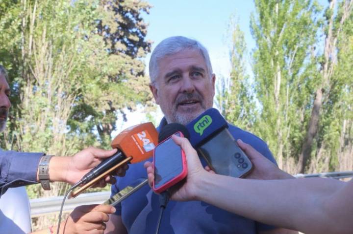 Avanza una importante obra de asfalto que mejorará la conectividad hacia Plottier