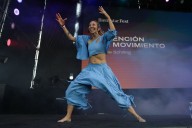 El estallido energético de Dafne Schilling en el Bienestar Fest