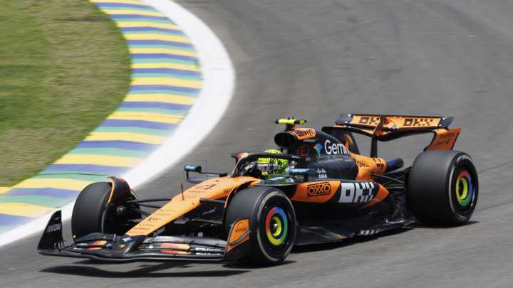 Norris consigue la mini "pole" en Interlagos; Alonso, quinto