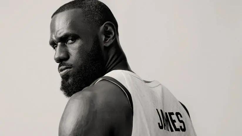 "Leyenda": LeBron James hace historia al convertirse en el primer jugador en disputar 23 temporadas de la NBA