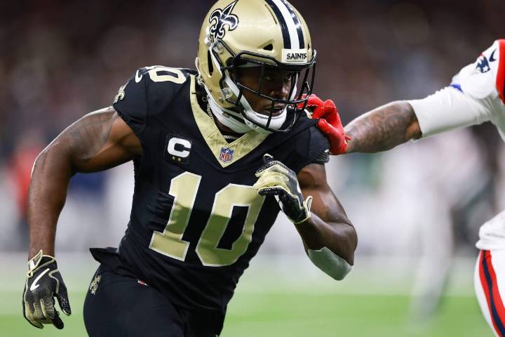 Bills sign veteran Brandin Cooks to bolster wide receiver room