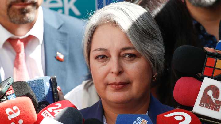 Jara post-debate: "No vine a una pelea a combos"