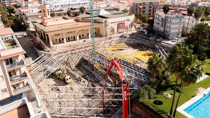 Estepona construye la mayor red de aparcamientos «low cost» de su historia