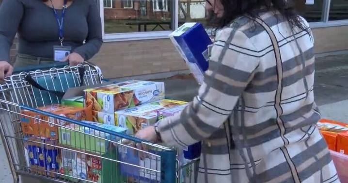 SSM Health St. Mary's Hospital donates snacks to Lincoln Elementary