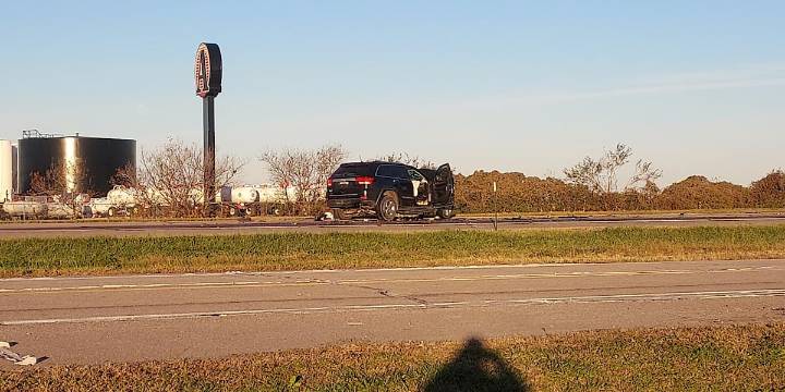 Crash south of Doniphan slows traffic on Highway 281