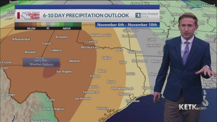 Friday Night Forecast: Showers possible Saturday, mild Sunday