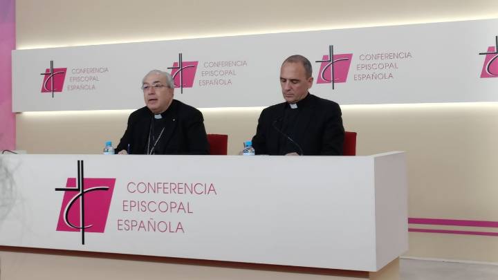 Los obispos aceptan el plan del Gobierno para recibir a través del Defensor del Pueblo a víctimas de abusos en la Iglesia