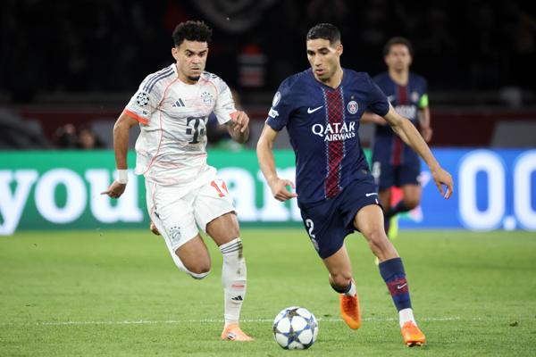 Luis Díaz sigue brillando en Europa tras su doblete ante el PSG en Champions League