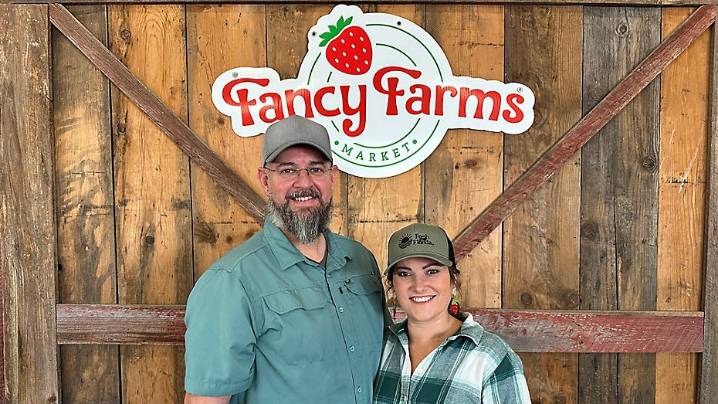 Booming agritourism business helps small Florida farms