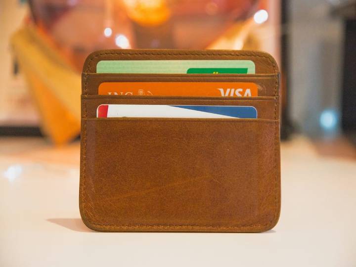 Credit card spending surges 23% in September to Rs 2.17 lakh crore