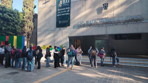 Instalan centro de vacunación contra el sarampión en el CUCEA