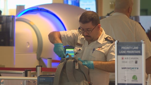 New scanner at Winnipeg airport means some passengers won't have to unpack liquids, laptops