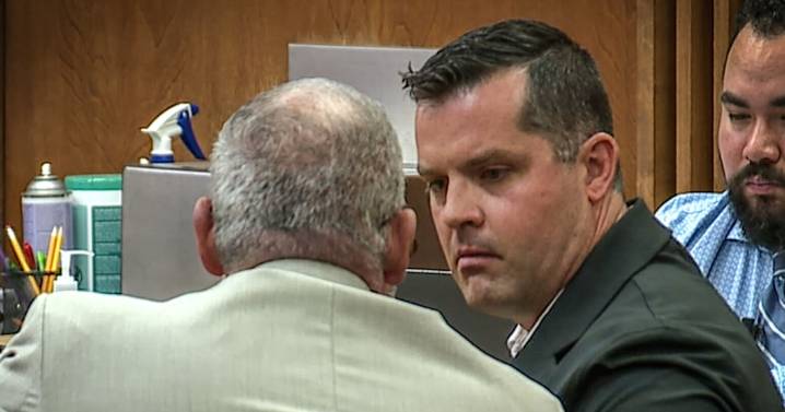 Arizona dad who left his 2-year-old to die in hot car takes his own life on day of sentencing, official says