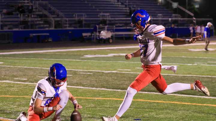 See best photos from Roncalli vs Bishop Chatard in IHSAA football sectionals