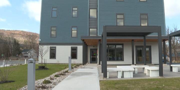 West Rutland opens 24 affordable housing units in downtown redevelopment