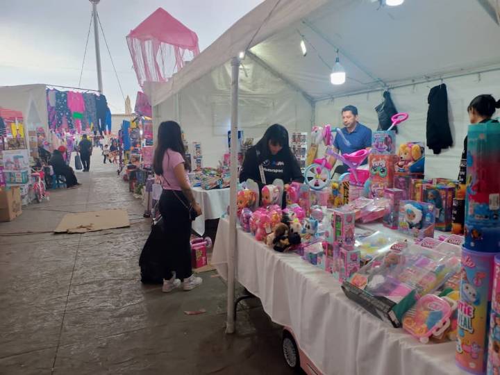 Invitan a comerciantes a la Cuarta Feria del Juguete en Pachuca