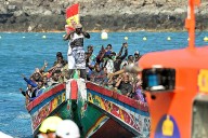 Cuatro muertos en un cayuco que se quedó sin víveres a 30 km al sur de El Hierro