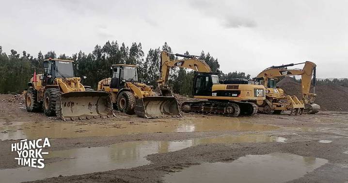 Jauja: Otra vez se detienen los trabajos en la carretera JU-103 por lluvias, salarios impagos y falta de combustible