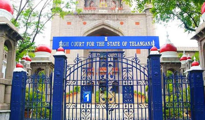 Telangana HC extends interim order restraining State from adverse action against KCR, Harish