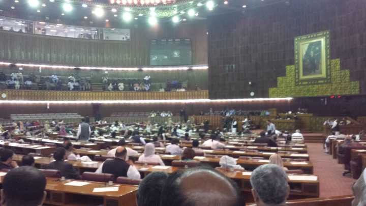 Pakistan dispatch: constitutional amendment reshapes judicial power and cements military authority