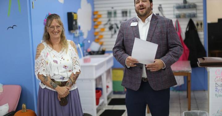 Crafty: Hippie Chick Hangout opens in west Morristown