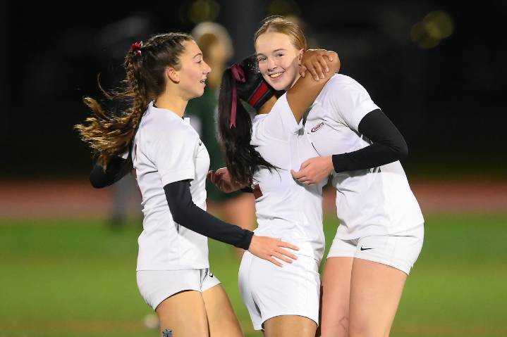 Jamesville-DeWitt, Frankfort-Schuyler bow out in girls soccer state regionals