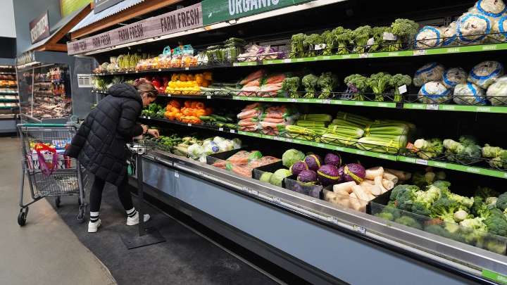 States scramble to send full SNAP food benefits to millions of people after government shutdown ends