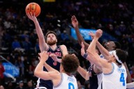 Dell'Orso scores 20 off the bench as No. 5 Arizona beats No. 15 UCLA 69