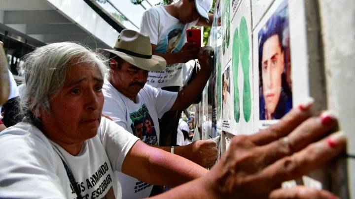 Colectivos de familias de personas desaparecidas urgen a Sheinbaum a cooperar con el CED