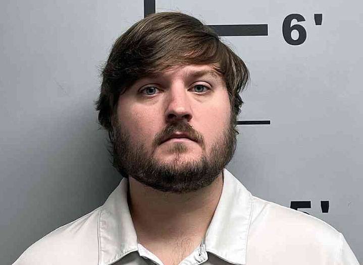 Former Rogers teacher, coach pleads guilty to federal child porn charges