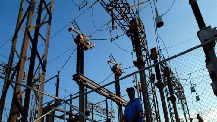 Fuertes bajones eléctricos se registraron este 14Nov en Caracas y varios estados del país