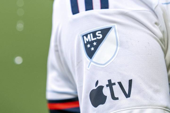 Deadspin | Report: MLS, Apple doing away with Season Pass for '26