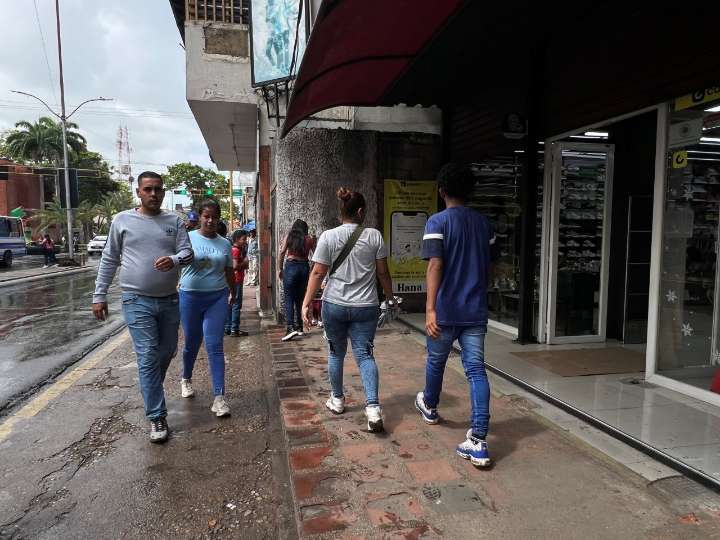 Padres de Maturín se esfuerzan por alejar a sus hijos de los dispositivos y no las incluirán en el Niño Jesús