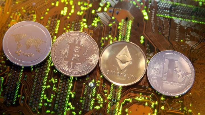 Las criptomonedas ya no son cosa de 'cripto-bros': el miedo a la jubilación dispara el interés de los mayores de 50 años