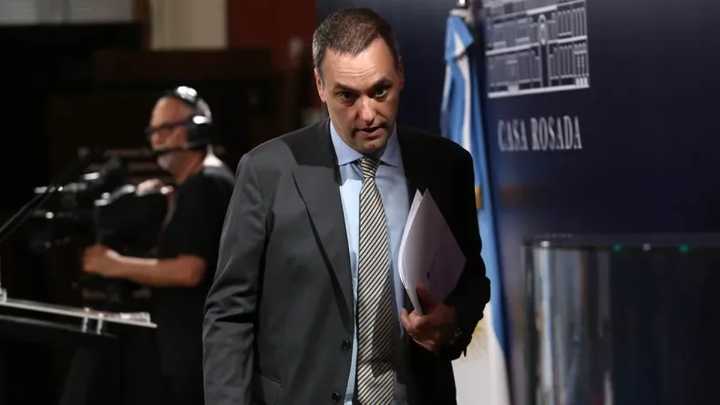 El Gobierno eliminó la Secretaría de Comunicación y Medios y sus funciones pasarán a la órbita de Jefatura de Gabinete