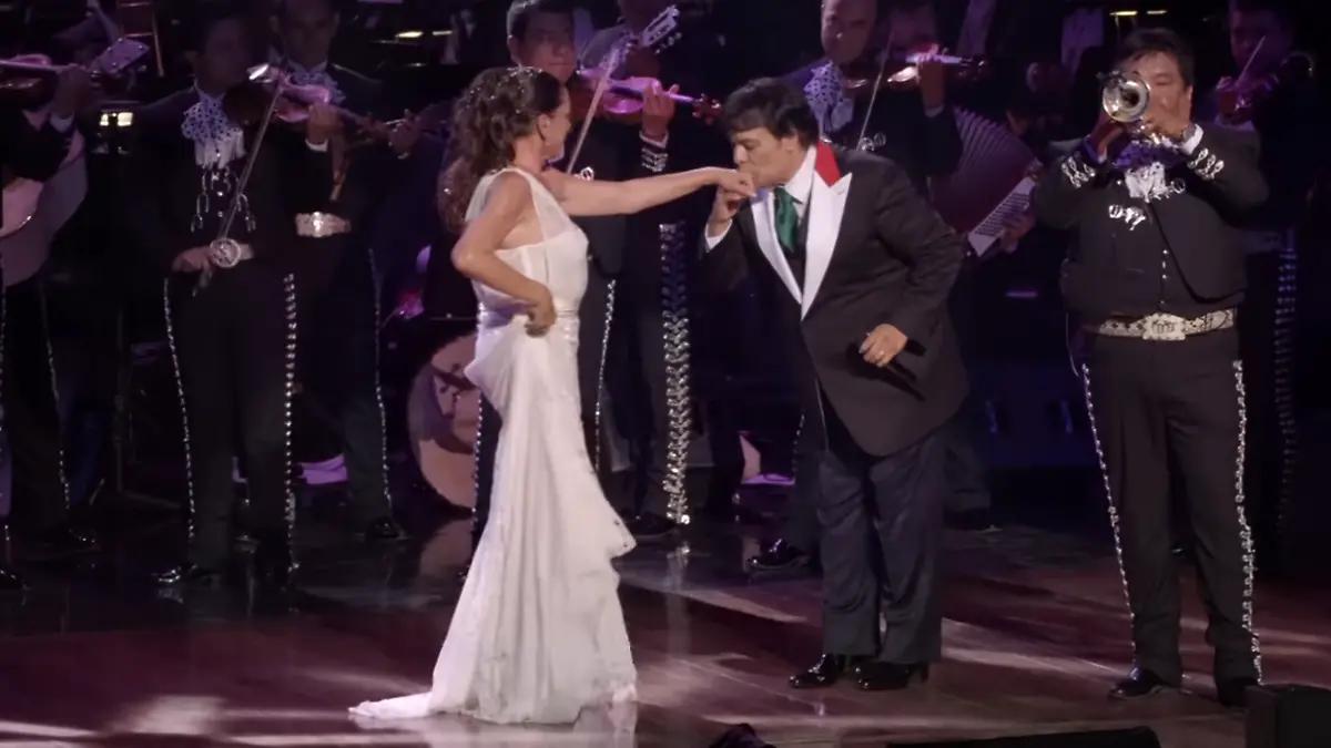 “Así fue”, la canción que escribió Juan Gabriel para la española Isabel Pantoja