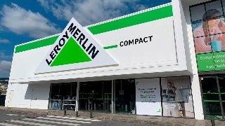 Ni baldosas ni parquet: la solución de Leroy Merlin con el que tendrás un suelo nuevo por sólo 12,99 €