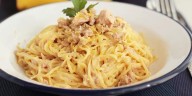Receta exprés: pasta cremosa con atún y solo 5 ingredientes