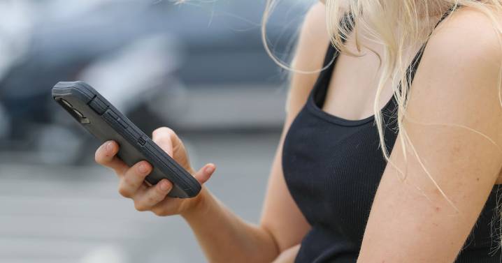 ¿IA antiabortista? Chatbots dan consejos peligrosos a mujeres que buscan cómo ‘revertir un aborto’