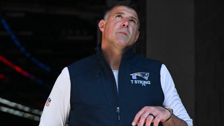 Patriots Mailbag: Inside Pats’ thinking after NFL trade deadline inactivity