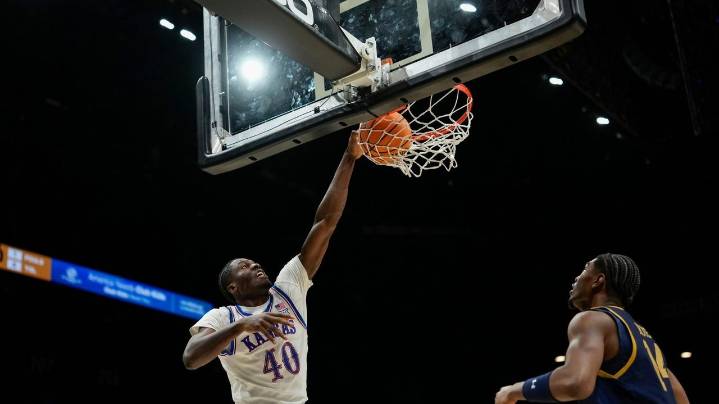 Flory Bidunga's 18 points, 9 rebounds, 5 assists and 5 blocks lead Kansas past Notre Dame 71
