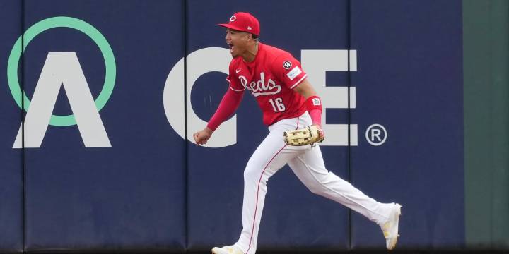 Noelvi Marte could be Reds' right fielder in 2026